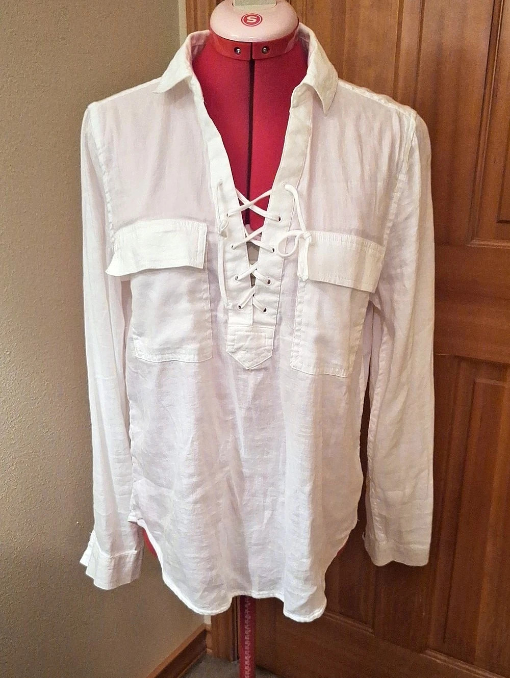 So White Lace-Up Button Down Shirt Size Large